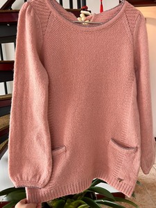 Roem罗燕粉色毛衣，仅试穿几乎全新，温柔甜美还有许多小细节