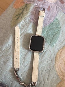 华强北苹果手表，自己搭配的表带表壳，嘎嘎上档次，没带过几次