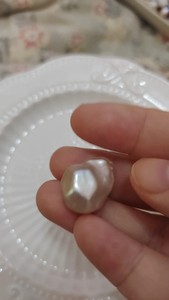 配对对钻石巴洛克珍珠，可帮忙贴银泊。