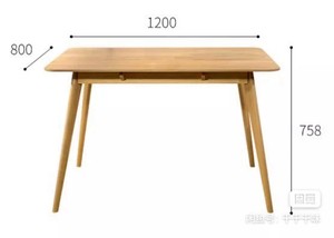 纯实木餐桌，100%实木，水曲柳木，表面有少许划痕，不影响美