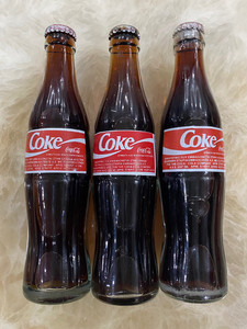 可口可乐收藏品，不可饮用，希腊可口可乐玻璃瓶，单瓶价