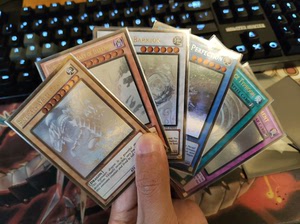 游戏王 ggr一套 tcg限刷 ggr青眼白龙 格斯 木鳞龙