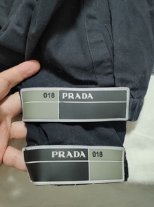 Prada 普拉达018魔术贴休闲裤，意大利产，48码，腰围