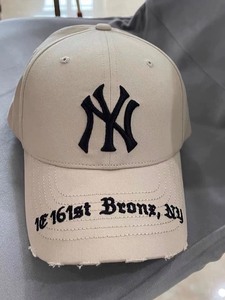 出全新MLB正 品帽子硬顶米色黑大标破洞洋基队ny棒球帽男女