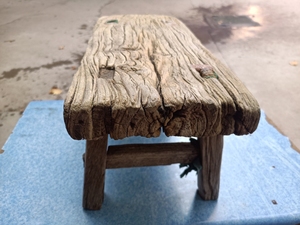 老榆木板凳，原汁原味，没修过，风化纹明显，面长40cm宽18
