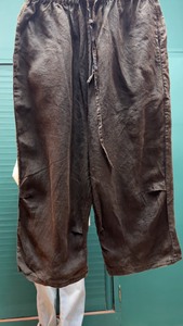 古古麦棉麻裤，穿二洗二，穿到170多斤没问题，棕色，拍的会有