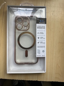 苹果14pro磁吸手机壳，大润发同款，全新没拆封的