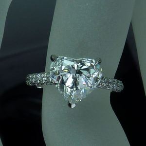 美国直邮代购GIA2.01克拉心形裸钻定制铂金三排副钻石戒指女钻戒
