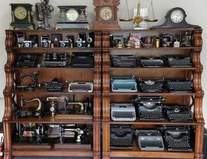 影视道具出租赁--古董留声机 打字机 缝纫机 钟表 电影照相机等