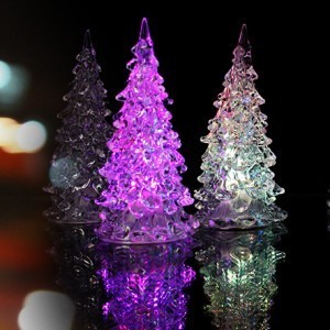 亚克力七彩水晶圣诞树小夜灯礼品小玩意 地摊货源 发光玩具