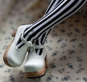sd,luts,dod,dz等1/3bjd女女可穿百搭丁字鞋--水晶白（共5色）缺