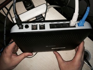 二手华为HG8240 GPON /EPON千兆双模光纤猫 光猫 包好带电源