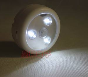 圆形带挂勾LED人体感应灯衣柜灯小夜灯橱柜灯帐篷灯自动感应灯