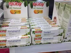 法国代购 nuby婴儿牙膏乳牙可以吃的水果味儿童牙膏 附赠手指牙刷