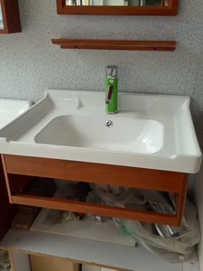 马可波罗沐诗卫浴专业生产PVC 橡木浴室柜，全套包含：主柜、