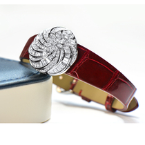 Nova Caibao 18K gold diamond watch pendant brooch three-use flower diamond bracelet Diamond Bracelet