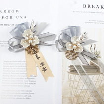 Groom bridal wedding with upscale chest flower Han-style bridesmaids mother and parents chest and sister group accessories brooch