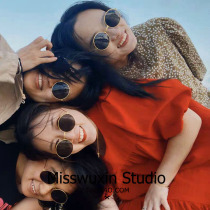 Net red sister group photo props super fire sunglasses round retro wedding glasses Female polarized prince mirror male tide