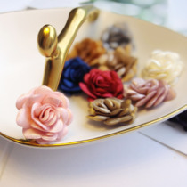 5 yuan four 2 5cm mini three-dimensional bright face love fabric small flower clothes decoration material hat shoes