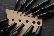 Fagu Cang round hand-made leather special hole punching single round hole punching Reservation