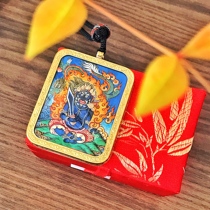 Customized Thangka hand-painted portable pendant Buddha card treasure Tianwang Huang Caishen pendant Regong black gold pendant