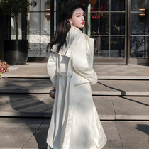 ReVe High DingSister OL fine work medieval rice apricot white Italy embossed jacquard acetate satin coat
