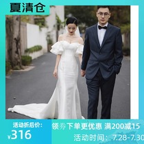 A word shoulder light wedding dress 2021 new bride drag exhaust gas forest French satin out of the yarn super fairy travel shot woman
