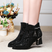 2022 Chunqiu Mama Net Boot Female Coarse Heel Hollowed-out Fashion Short Boots Female with Lady Big Code Foreign Air Boots