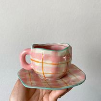 ZJ HOME Designer ins wind retro girl heart hand pinch coffee cup saucer afternoon tea ceramic cup water cup