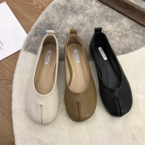 Retro Toe Pig Hooves Shoes Women Shoes 2022 Spring New Korean Version Round Head Light Mouth Flat Bottom Single Shoes Grandma Shoes