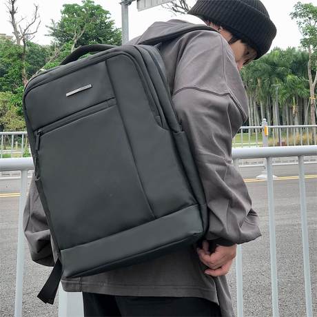 VICTORIATOURIST电脑包双肩包男大容量17.3英寸笔记本出差旅行商