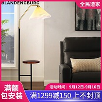 Living room sofa side coffee table floor lamp Nordic ins Wind wireless charging simple minimalist light luxury bedroom Net red light