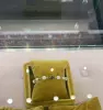 Товары от 名品代购小铺
