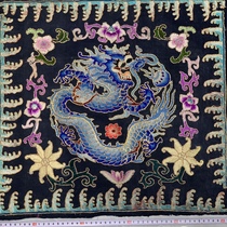 Handmade seedling embroidery fine plate gold embroidery old embroidery plate Golden Dragon decorative painting clothes fabric bag Q118 intangible 80% new
