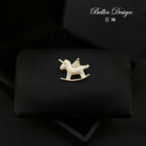 Cute Japanese unicorn small breast pin in young lady jacket badge high - end anti - walking pin accessories 3511