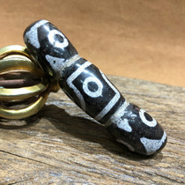 Tibet Xiangxiong Tianzhu Tibetan special totem Tianzhu Natural cinnabar genuine nine-eyed shale Tiansheng Stone