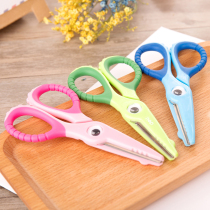 Dili 6071 child safety scissors student cartoon crocodile small scissors round head soft rubber edging hand-made paper cutter