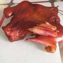 Hunan specialty farm self-made smoked wax pig face arched non-bacon sausage 500g