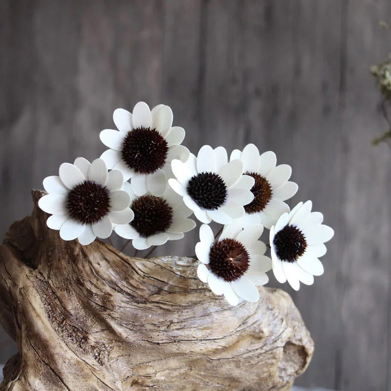 Wood chip flower sun flower natural dry flower home decoration living room Xuanguan bedroom set up literary and artistic small fresh eternal flowers