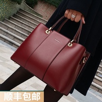  Hong Kong womens bag 2021 new red portable large bag atmospheric shoulder messenger fashion leather womens bag