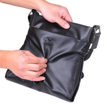 Kangaroo mens bag Single shoulder bag 2021 new slanted satchel mens bag leather bag Backpack Hanging Bag Business Casual Bag Tide