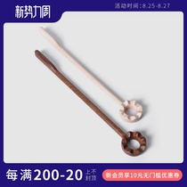  (tickling) Chuangwu house black walnut solid wood tickler is scratching the back of high-end gifts for parents