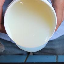 Window seam transparent waterproof coating wooden windows aluminum alloy doors and windows interior and exterior wall sealing waterproof material repair glue