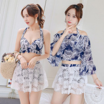 The new bikini swimsuit women conservative Korean version of the belly cover thin gathered ladies three-piece hot spring sexy swimsuit