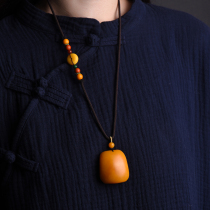  Natural old beeswax no matter brand pendant Amber rough safety buckle necklace water drop pendant mens and womens sweater chain