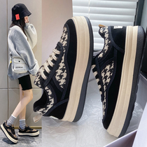 Canvas shoes women 2021 new autumn and winter plus velvet muffin thick bottom BAO WEN Korean version of Joker explosive board shoes ins tide