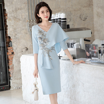 2021 new banquet evening dress skirt female temperament light luxury niche luxury high-end blue summer usually can be worn in summer