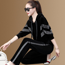 Golden Velvet Set Women 2021 New Spring and Autumn Fashion Yang Temperament Age Early Autumn Running Sports Leisure Two-piece Set