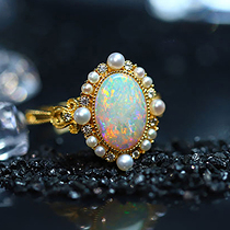 Australian Opal Light Opal Fashion Crystal Colored Gemstone Natural Bare Stone Mining Live 18K Necklace