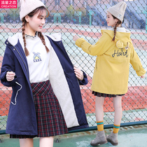 2020 winter New Girl winter coat students Korean version of thick plus velvet windbreaker junior high school students cotton clothes college style